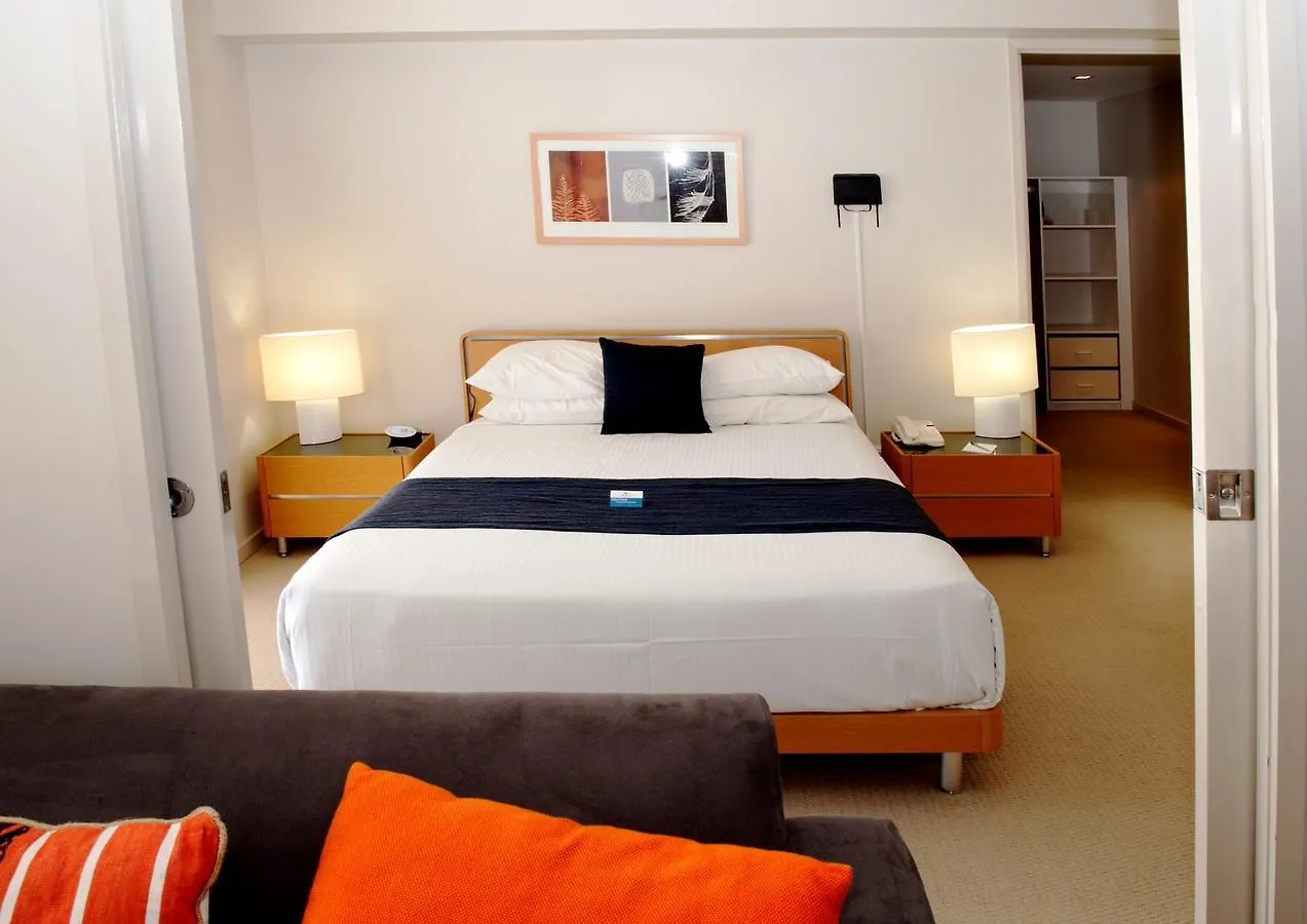 ****  Scarborough Beach Resort Brisbane Australia